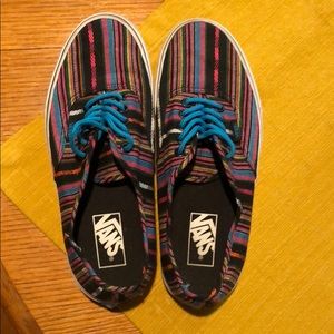 Vans💯❤️🧡💛💚💙💜🖤